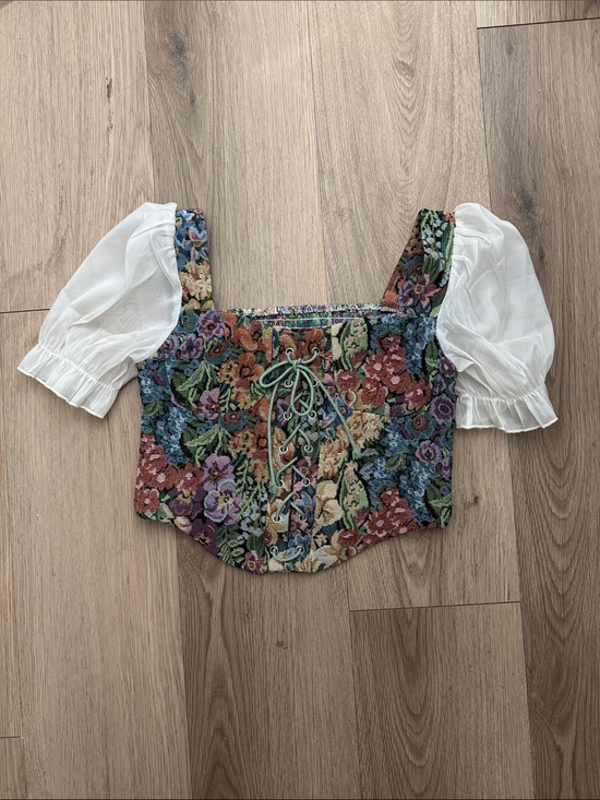Tops - Floral Lace-Up Puff Sleeve Crop Top - Multicolor